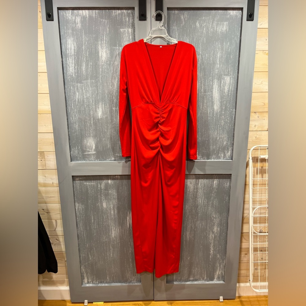 Long Sleeve Twist Maxi Dress